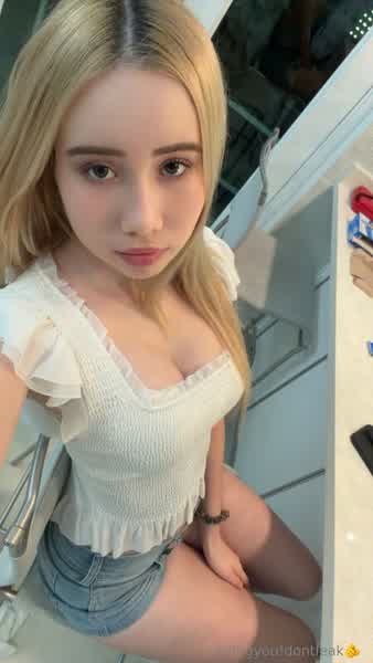 Lil Tay Petite Asian Photos - Readfirstpost Onlyfans Tease